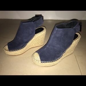 Kenneth Cole navy blue espadrilles size 6.5